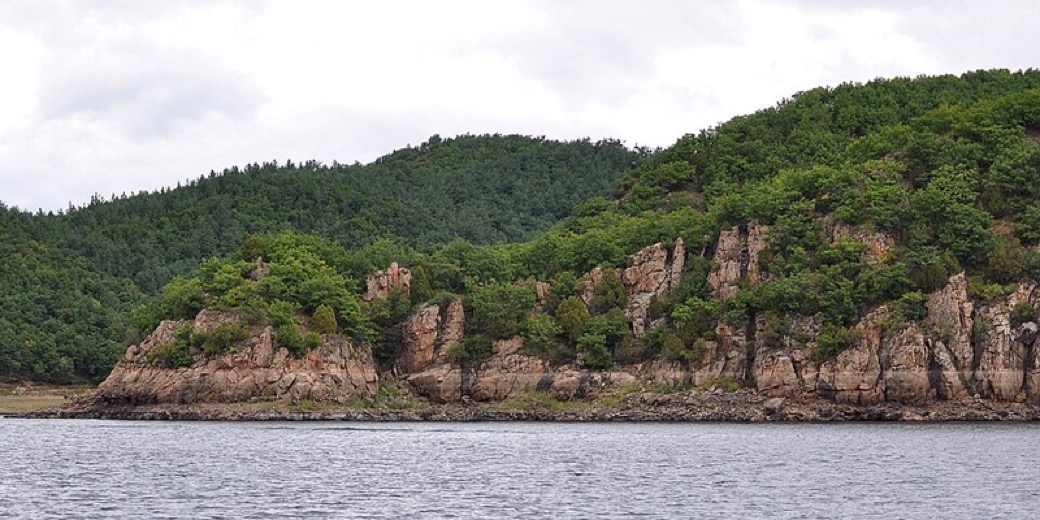 镜泊湖